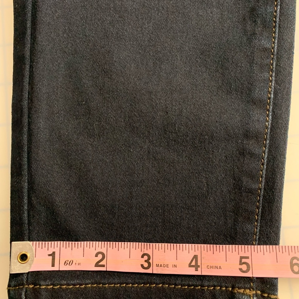 Style & Co Jeans, NWOT, Curvy Skinny Leg, Color: Denim, Size: 8PS - Picture 3 of 8